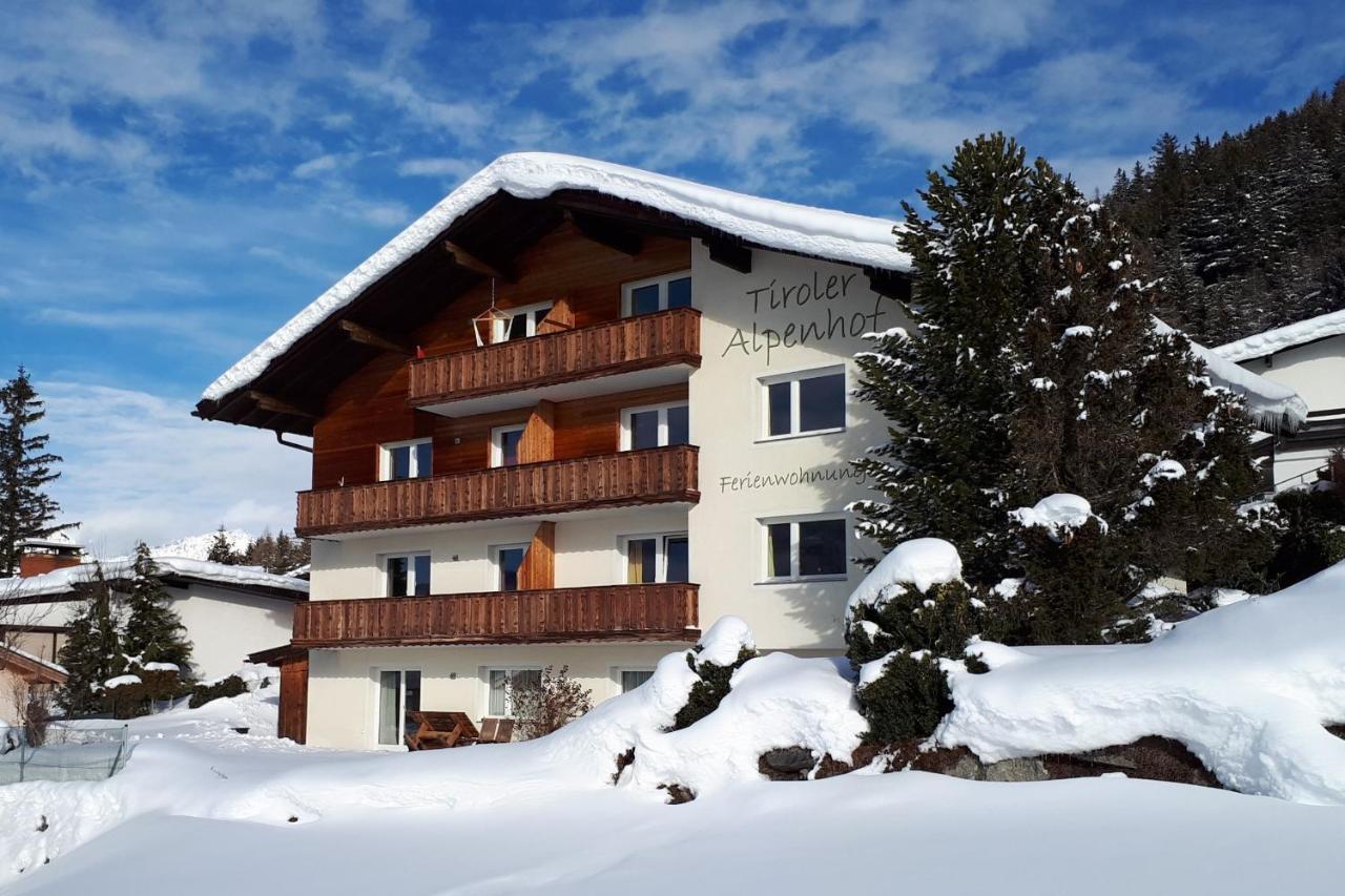 Ferienwohnungen Tiroler Alpenhof Innsbruck Exterior photo