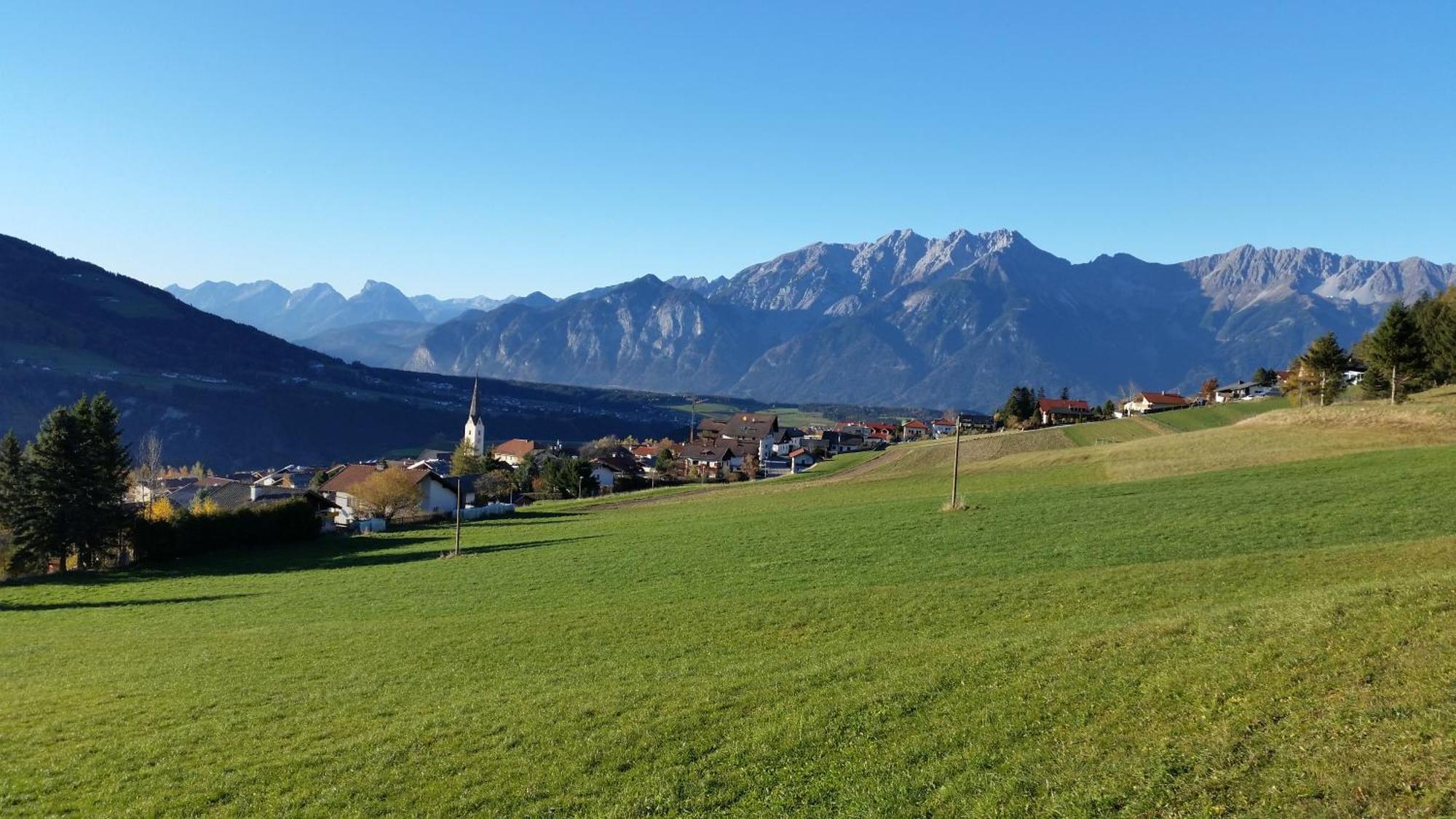 Ferienwohnungen Tiroler Alpenhof Innsbruck Exterior photo