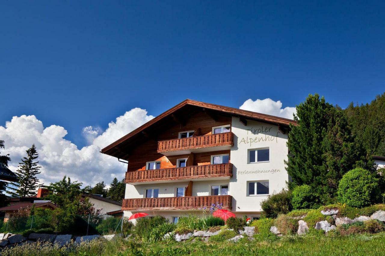 Ferienwohnungen Tiroler Alpenhof Innsbruck Exterior photo